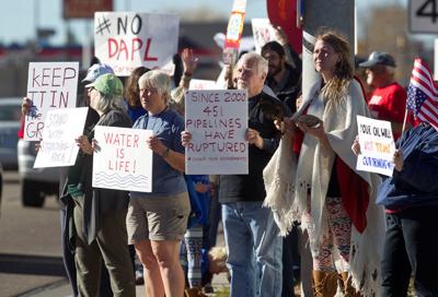 Dozens rally in Cheyenne to support Standing Rock protesters | Local ...