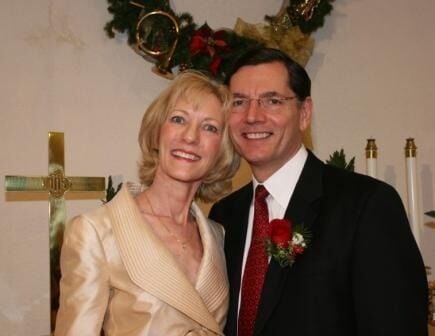 Bobbi Barrasso, wife of Wyoming Sen. John Barrasso, dies after two-year  battle with brain cancer, Local News