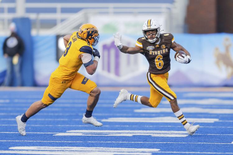 Wyoming Cowboys announce 2022 football schedule, Rocket Miner