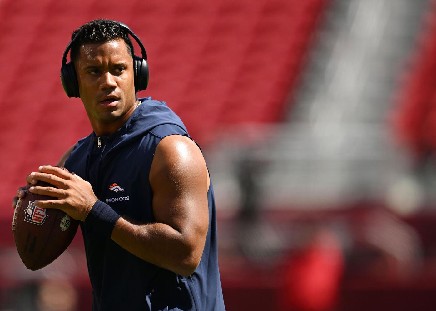 Denver Broncos Training Camp Day 4: Russell Wilson efficient in