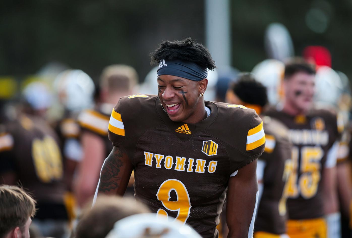 20211107-spts-uwfootball-rg-10.JPG