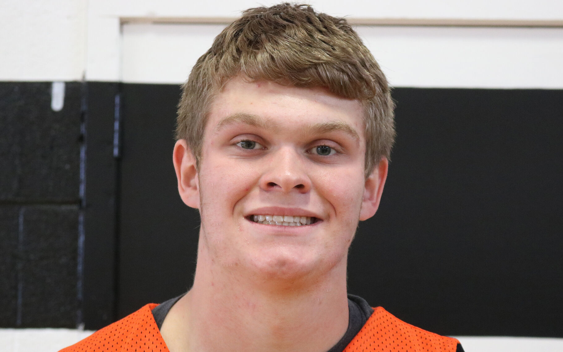 Burns Boys Basketball Fall to Tongue River in Class 2A Opener, Medley