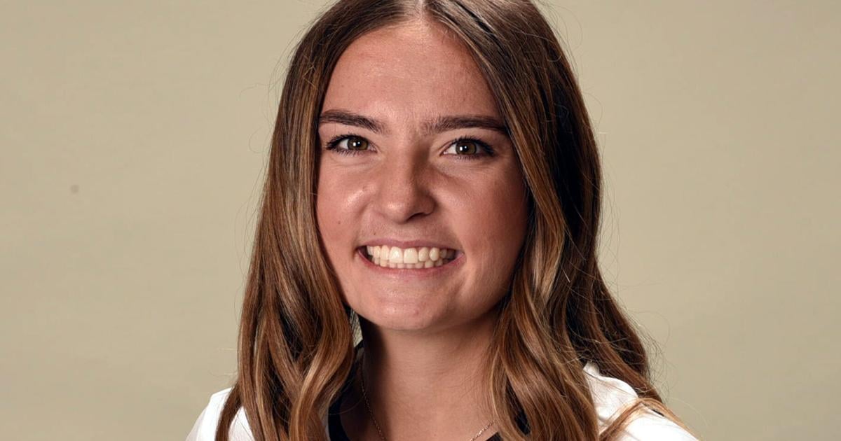 Glover's golden goal powers Wyoming soccer in season opener