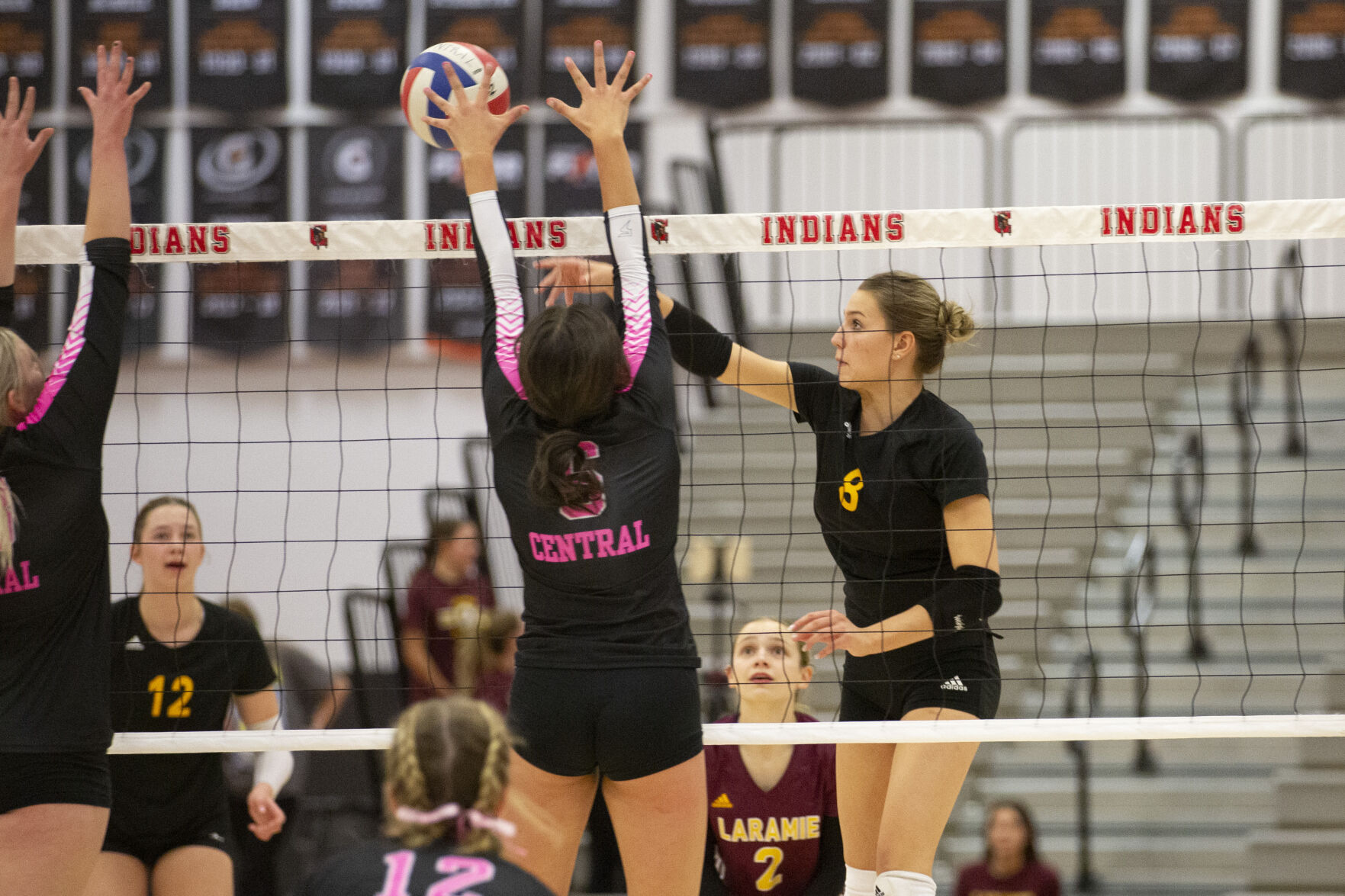 Laramie’s Dominant Performance Leads to a 3-Set Victory over Central