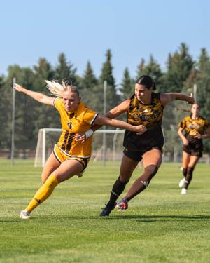 Four takeaways: Wyoming soccer hosts Brown vs Gold scrimmage
