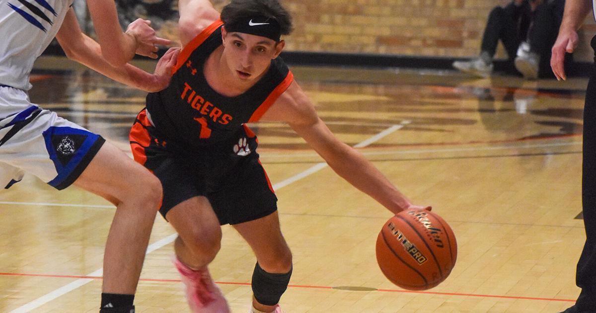 RSHS, GRHS basketball teams return to hardwood for first time in 2024