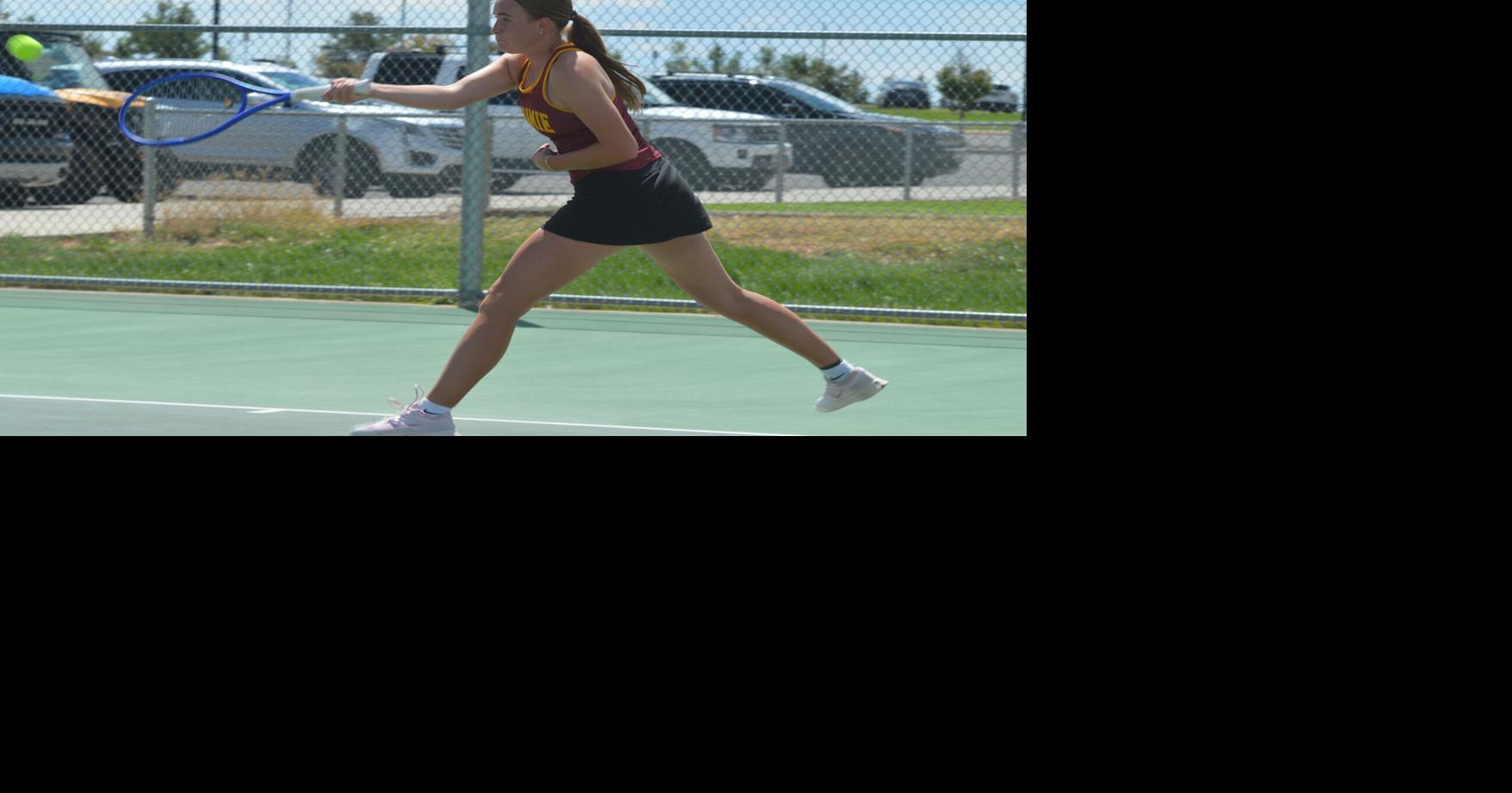 In a golfing family, Laramie's Jovee Stender finds her niche