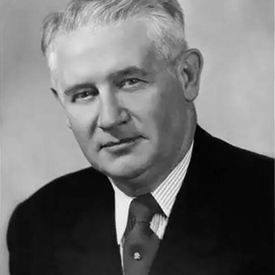 UW American Heritage Center to honor Wyoming Sen. Lester Hunt - Vimarsana News