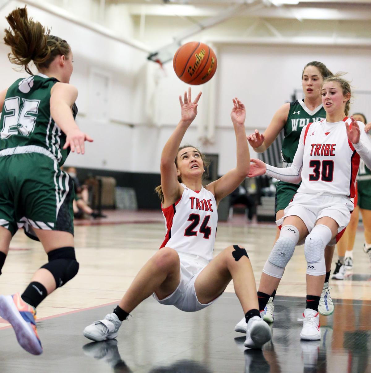 20210110-spts-centralgirls-mc-3.JPG