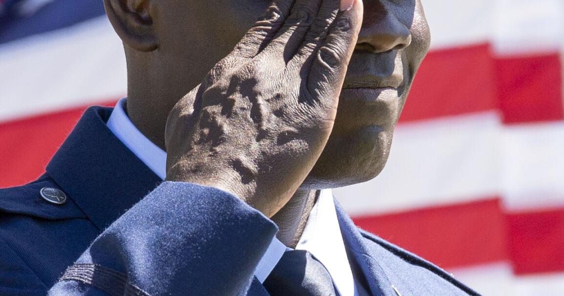 Warren's first Black commander takes office - Vimarsana News