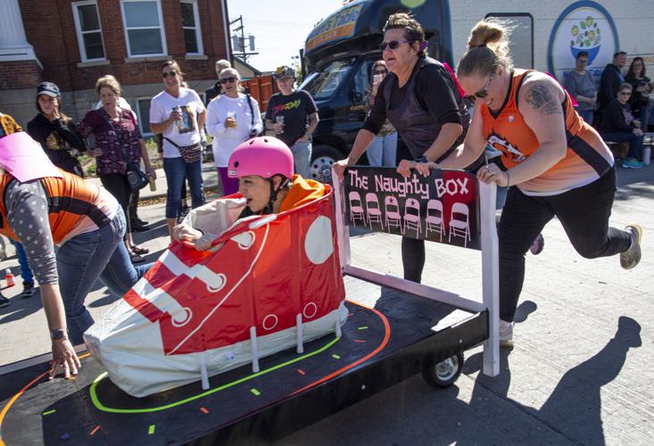 The Great Cheyenne Bed Race | Gallery | wyomingnews.com