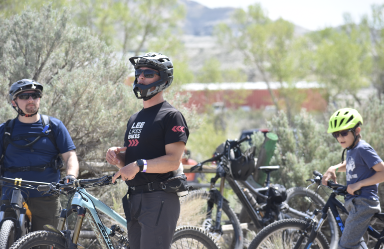 Grabbing life by the handlebars: Riders take part in SMBA Trails Day  festivities | Rocket Miner 