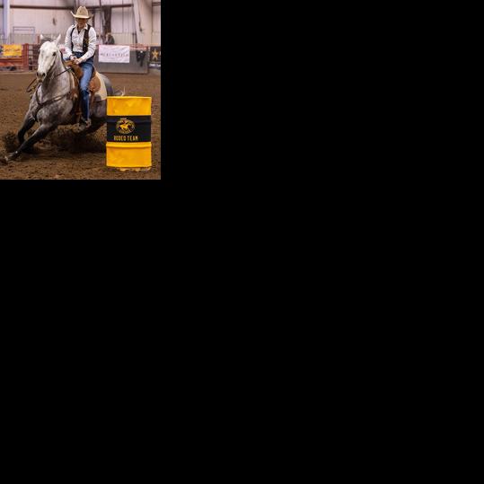 Wyoming sweeps Eastern Wyoming College rodeo | WyoSports | wyomingnews.com
