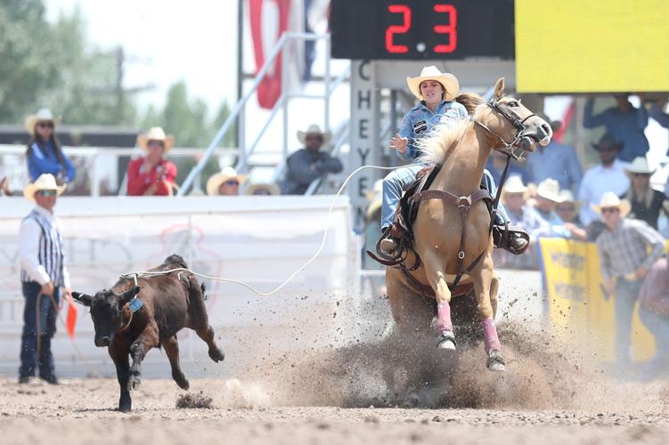 Josey Murphy Sets Breakaway Roping Record Rodeo Wyomingnews Com Josey Murphy Sets Breakaway Roping Record Rodeo Wyomingnews Com