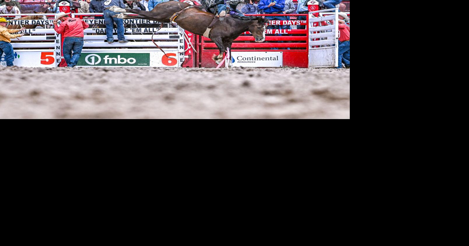 Texas bareback rider Kash Loyd adds to ledger at Cheyenne Frontier Days