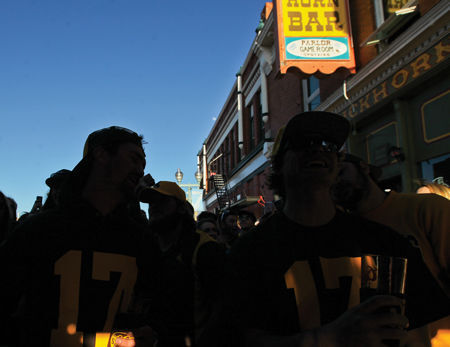 Wyoming fans pack Laramie bar to cheer for QB Josh Allen at NFL draft – The  Denver Post