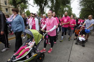 Hundreds attend Pink Ribbon Run for breast cancer research, News