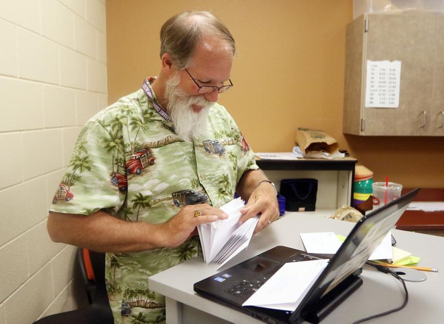 Cheyenne’s longtime driver’s education teacher retires Local News