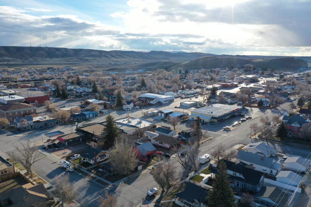 Rawlins City Council approves contract with Cheyenne Housing Authority