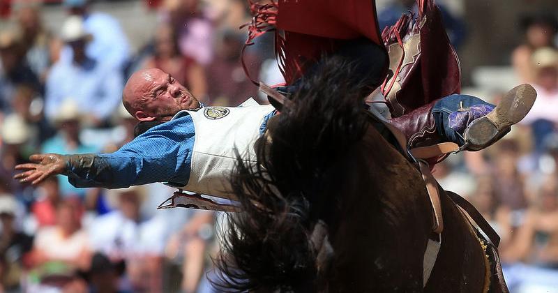 CFD Rodeo: Sixth performance | Gallery | wyomingnews.com
