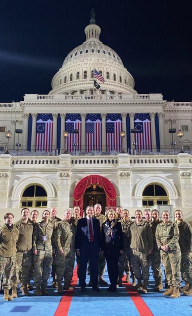 Sen. Lummis thanks Wyoming National Guard service at inauguration