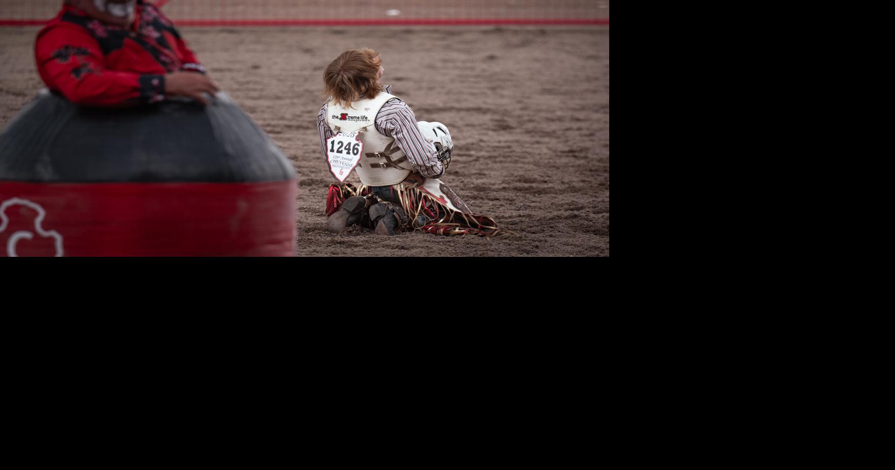 Gillette's Hayden Welsh earns spot in Friday's bull riding semifinals ...