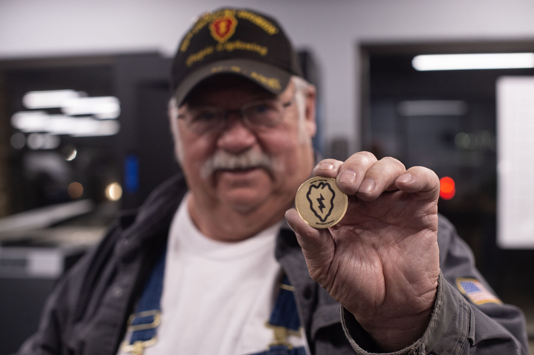 Up to the challenge: Veterans make personalized challenge coins at Area ...
