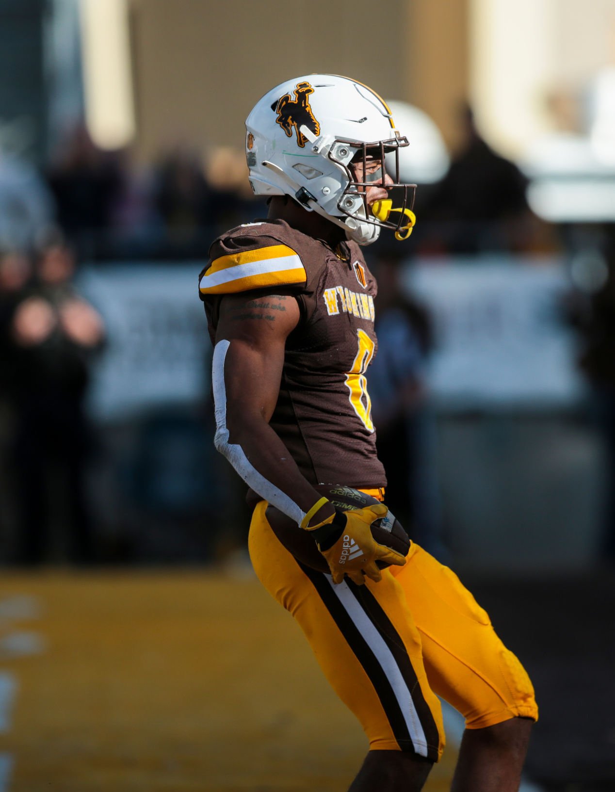20211107-spts-uwfootball-rg-20.JPG