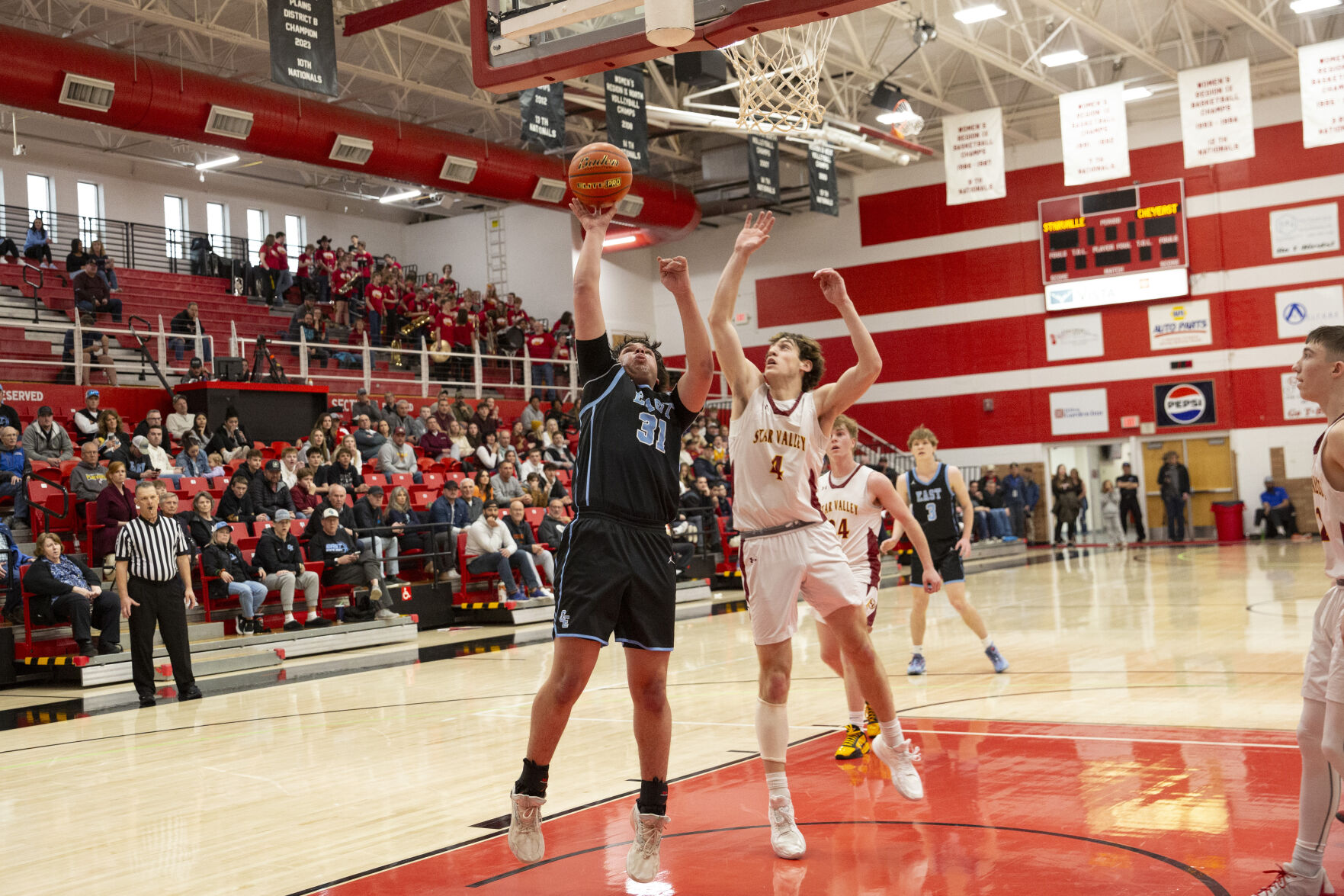 Cheyenne East Boys Fall to Star Valley 45-43 in Class 4A State Tournament