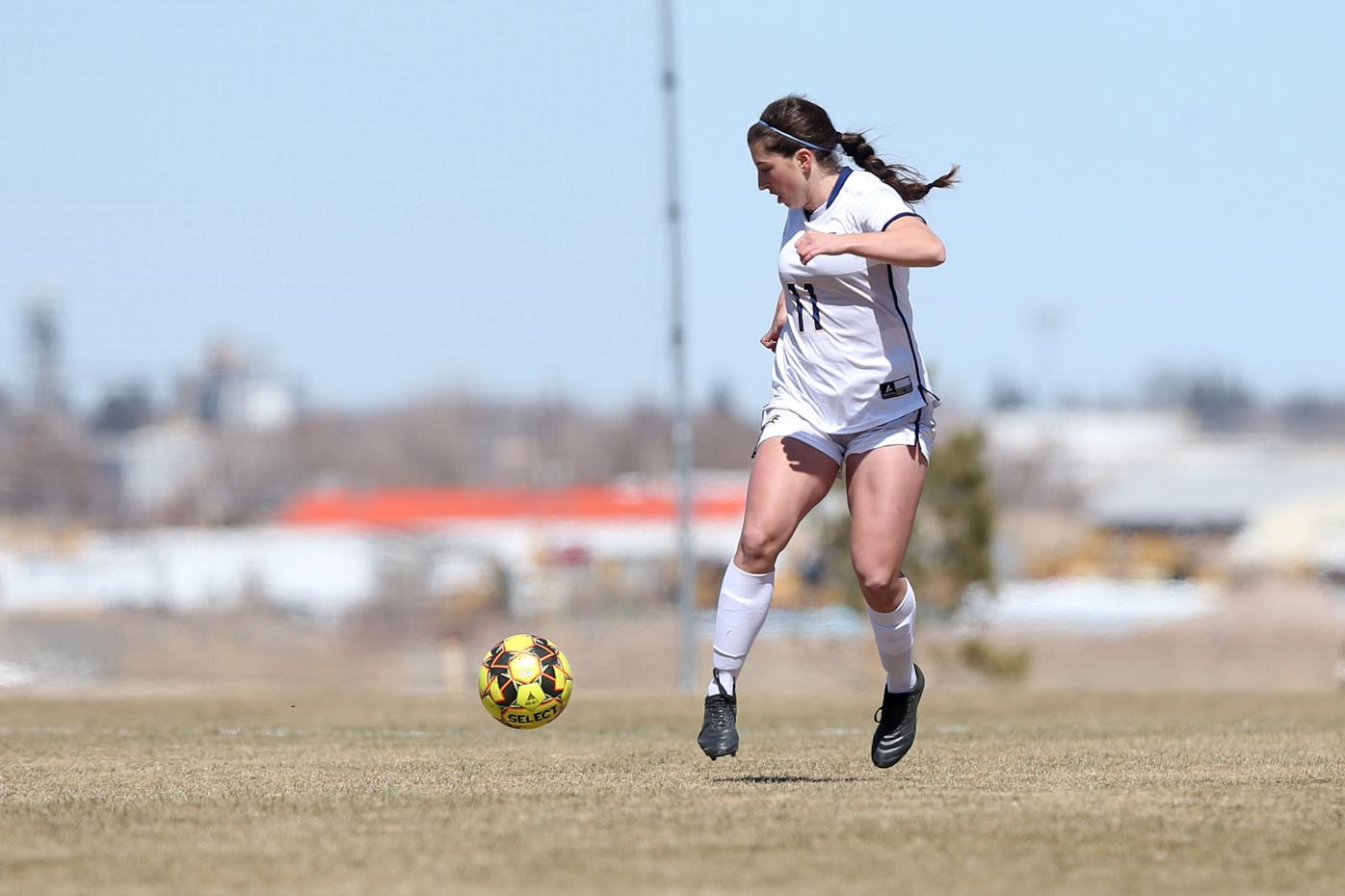 20210402-spts-LCCCwomen-mc-15.JPG