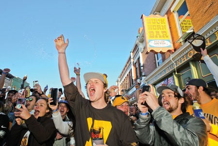 NFL Draft: Buffalo Bills select QB Josh Allen of Wyoming – Orange County  Register