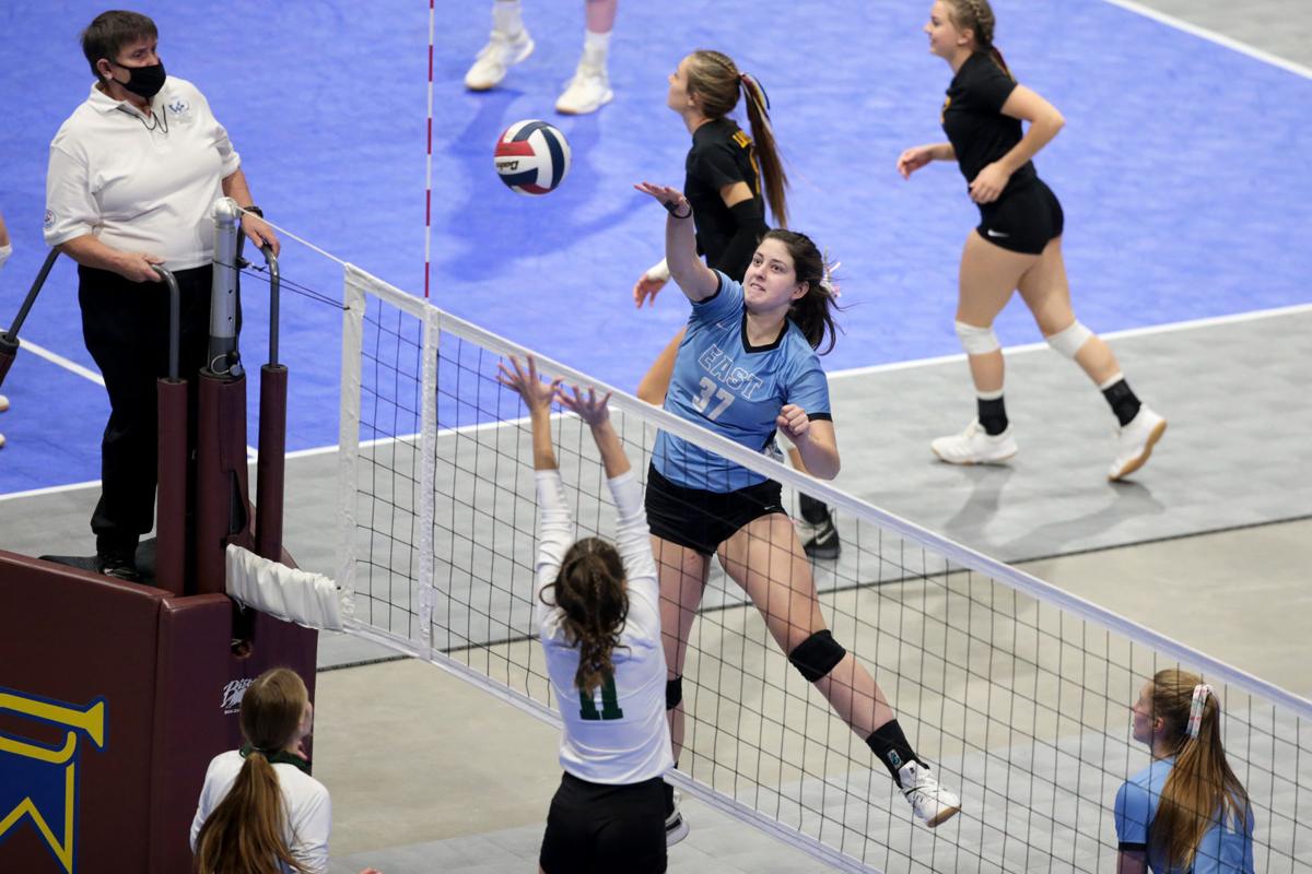 20201108-spts-eastvb-mc-23.JPG