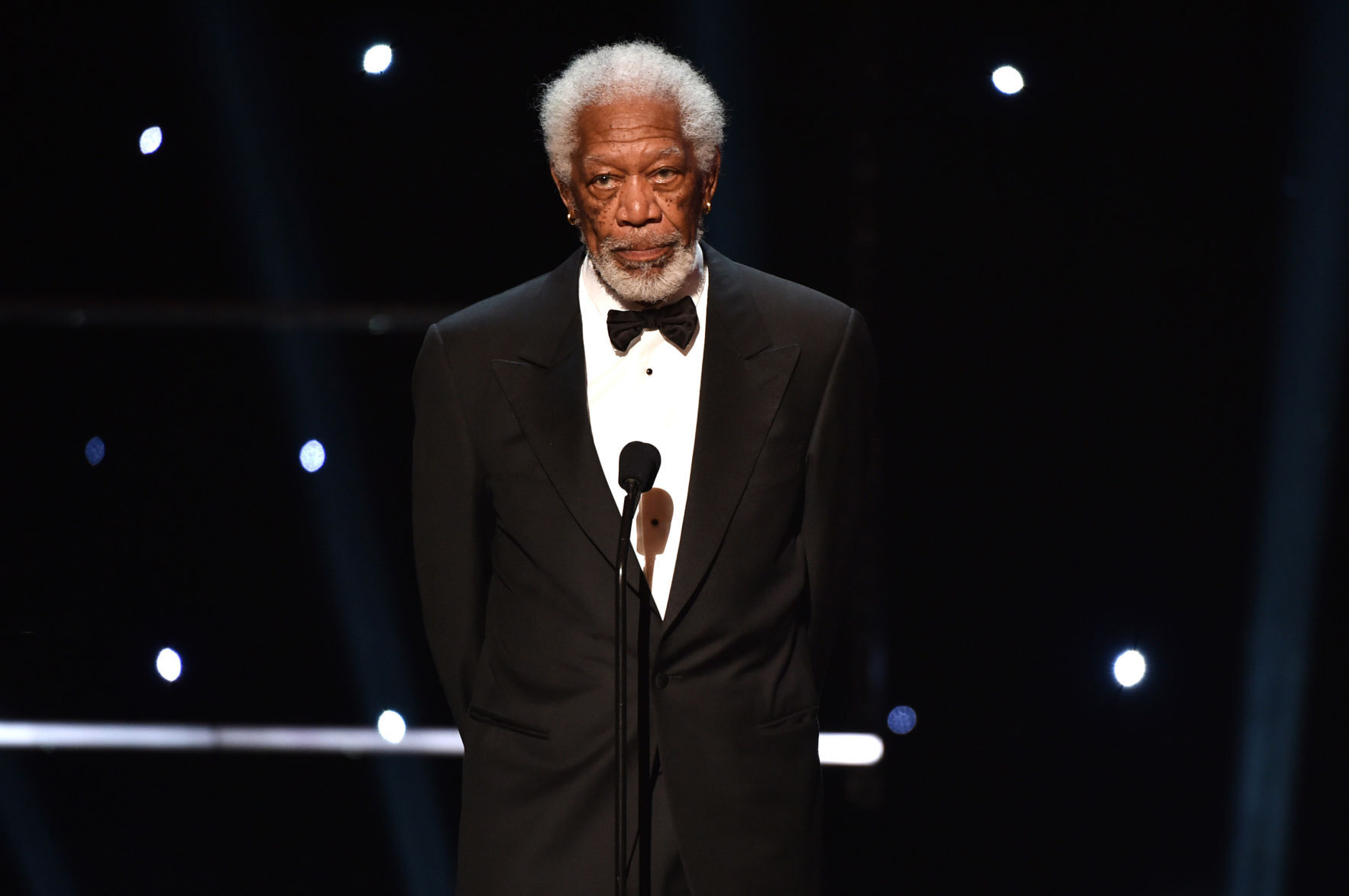 morgan freeman voice changer online no download
