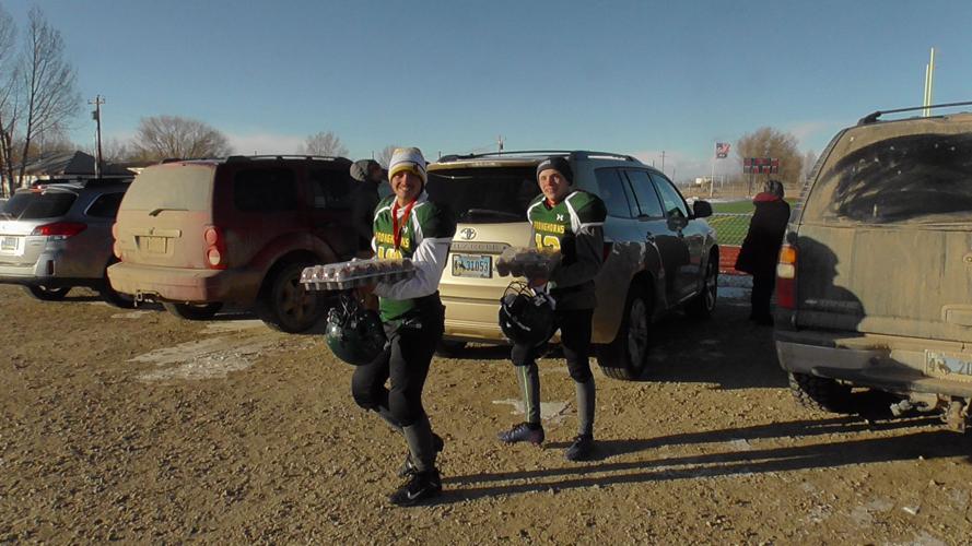 Unbroken FarsonEden clinches state sixman football championship