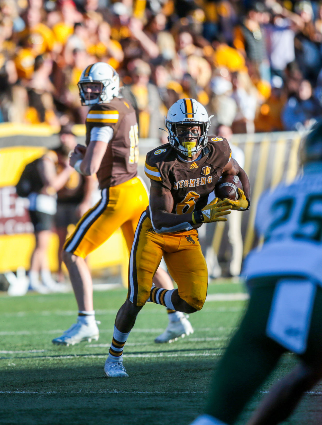 20211107-spts-uwfootball-rg-14.JPG