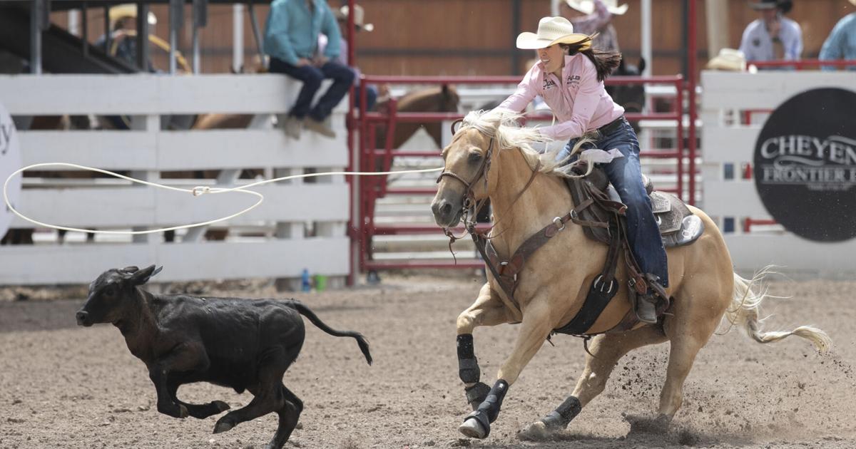 Rylee George, Brandy Schaack win Frontier Days breakaway qualifying ...