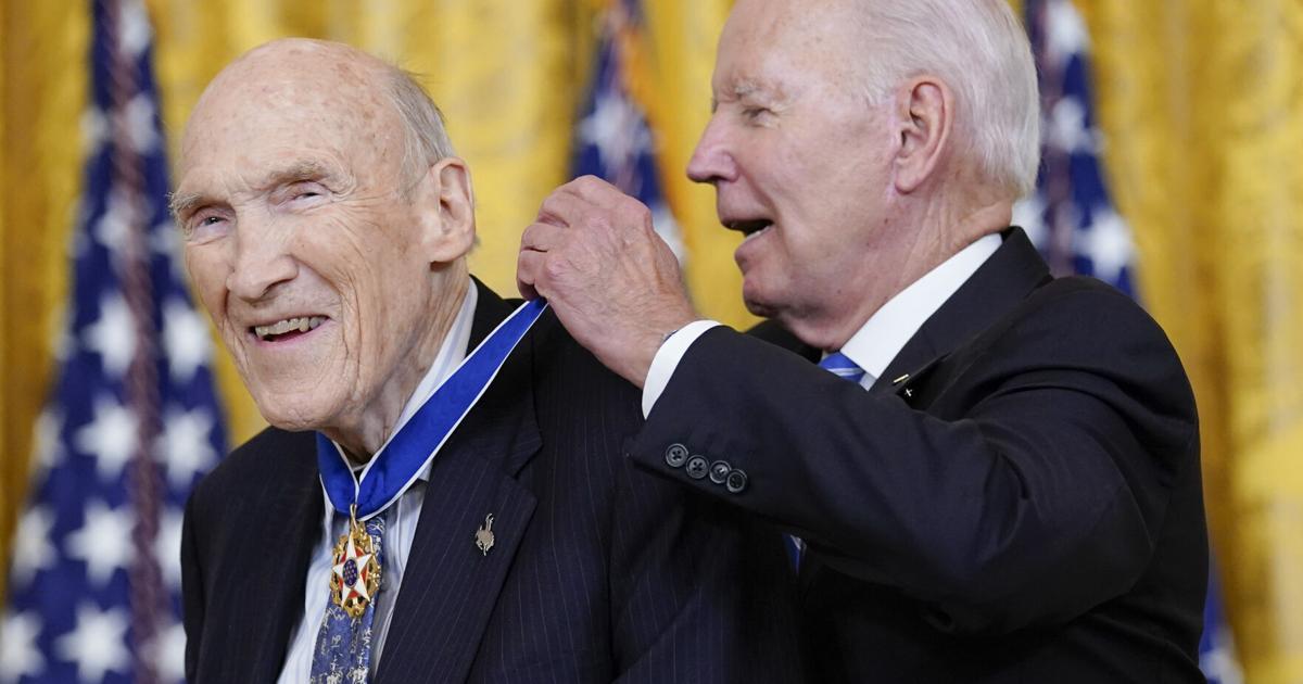 Former Sen. Al Simpson honored at White House | News | wyomingnews.com