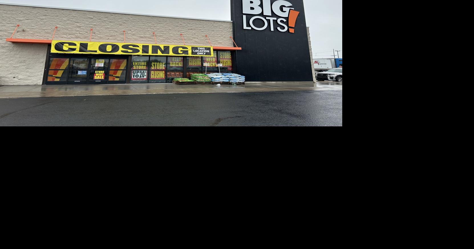 Former Big Lots location could house restaurant, liquor store, OTB facility