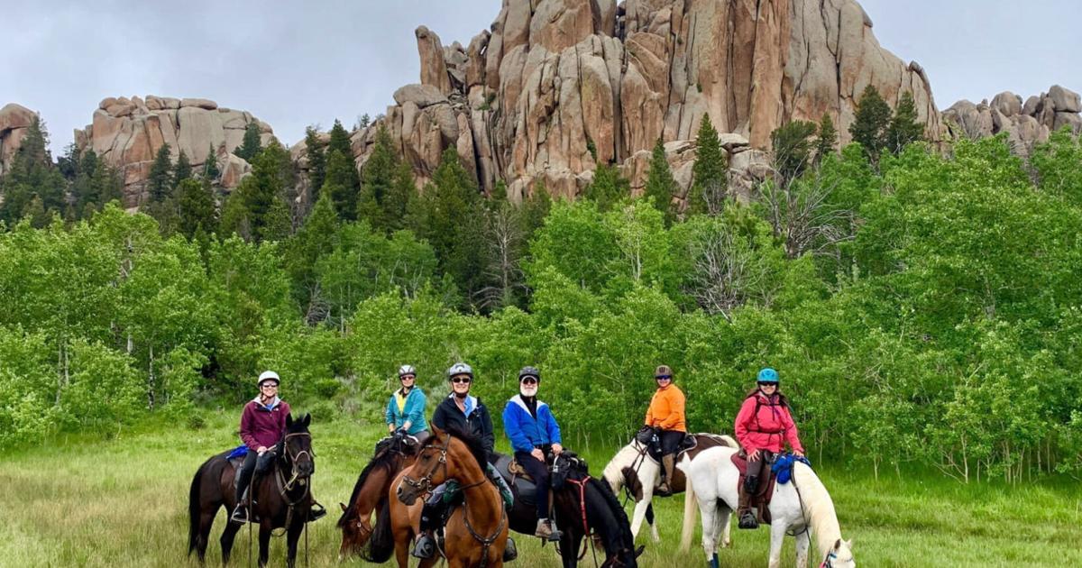 Going the distance – by horse