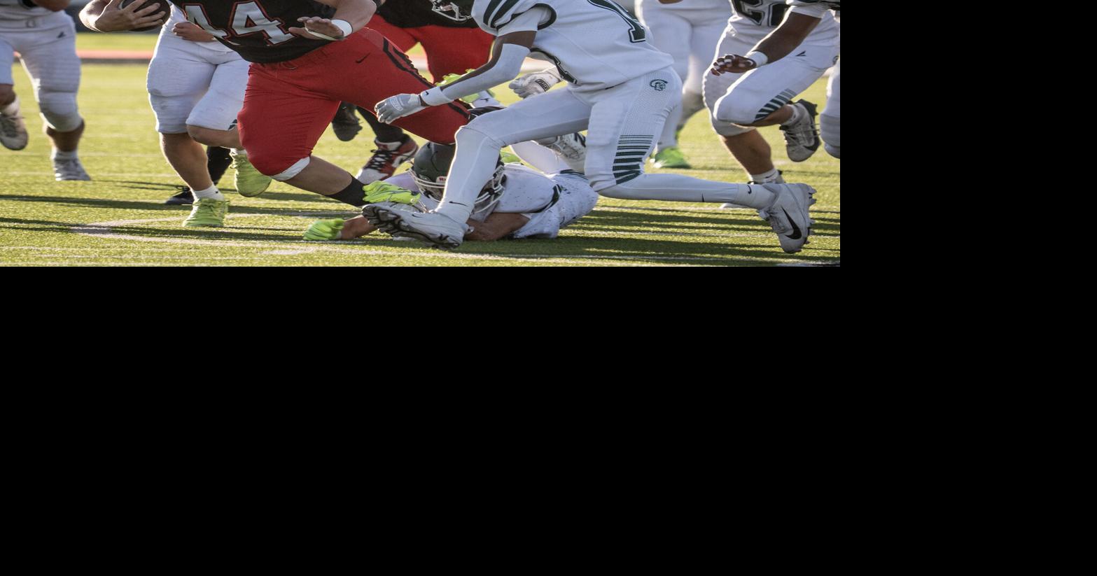 Central overcomes turnovers, penalties to upend Kelly Walsh
