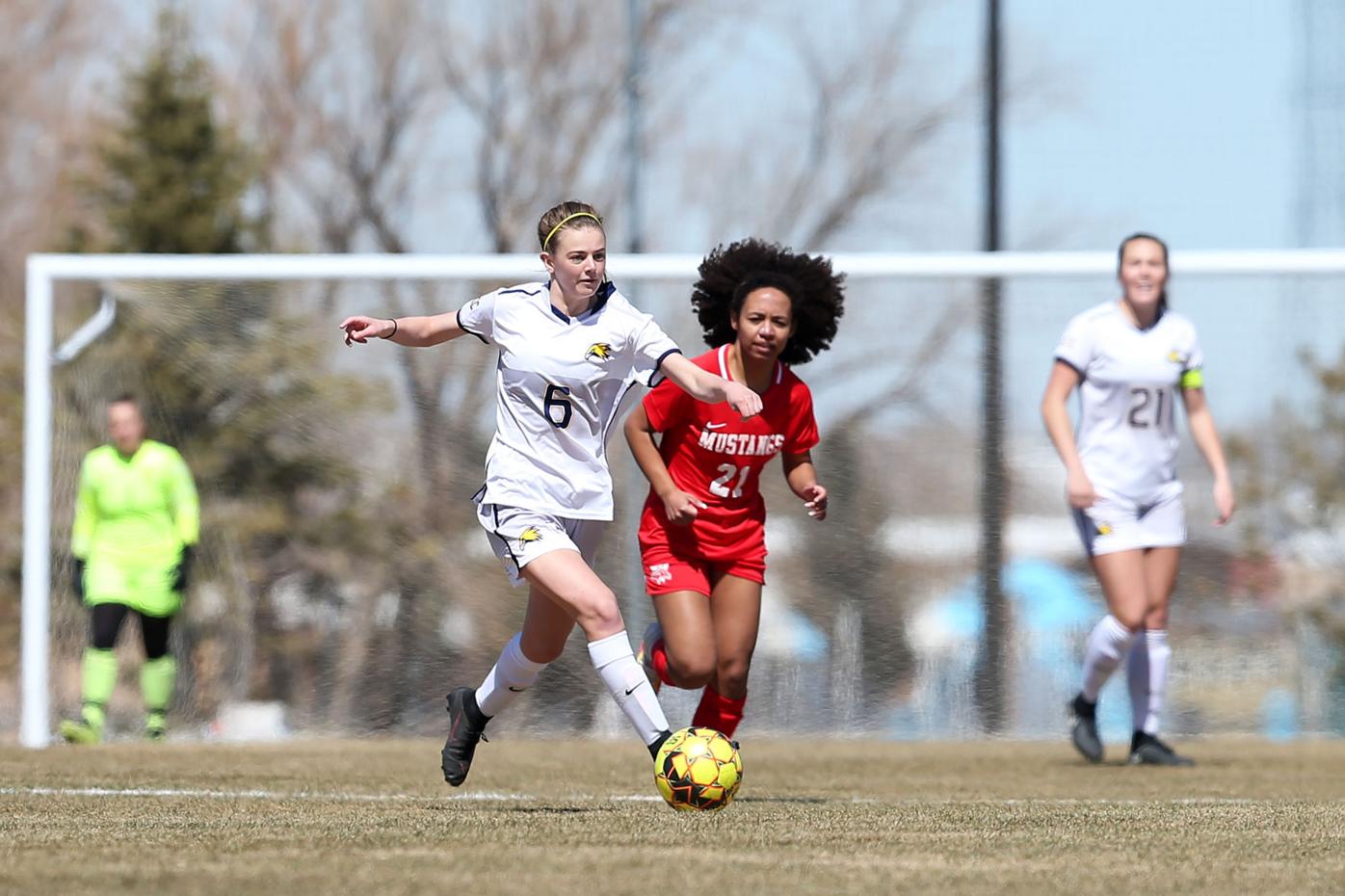 20210402-spts-LCCCwomen-mc-3.JPG