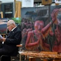 Hiroshima teens relay atom bomb horror with art