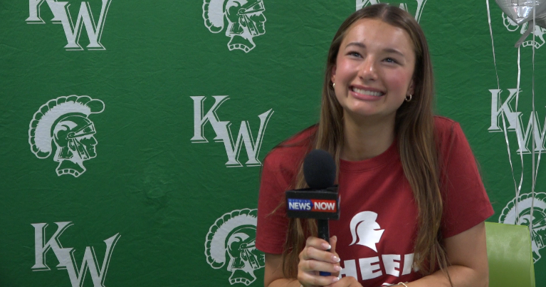 Kelly Walsh's Anna Wold signs to cheer at Southern Virginia University