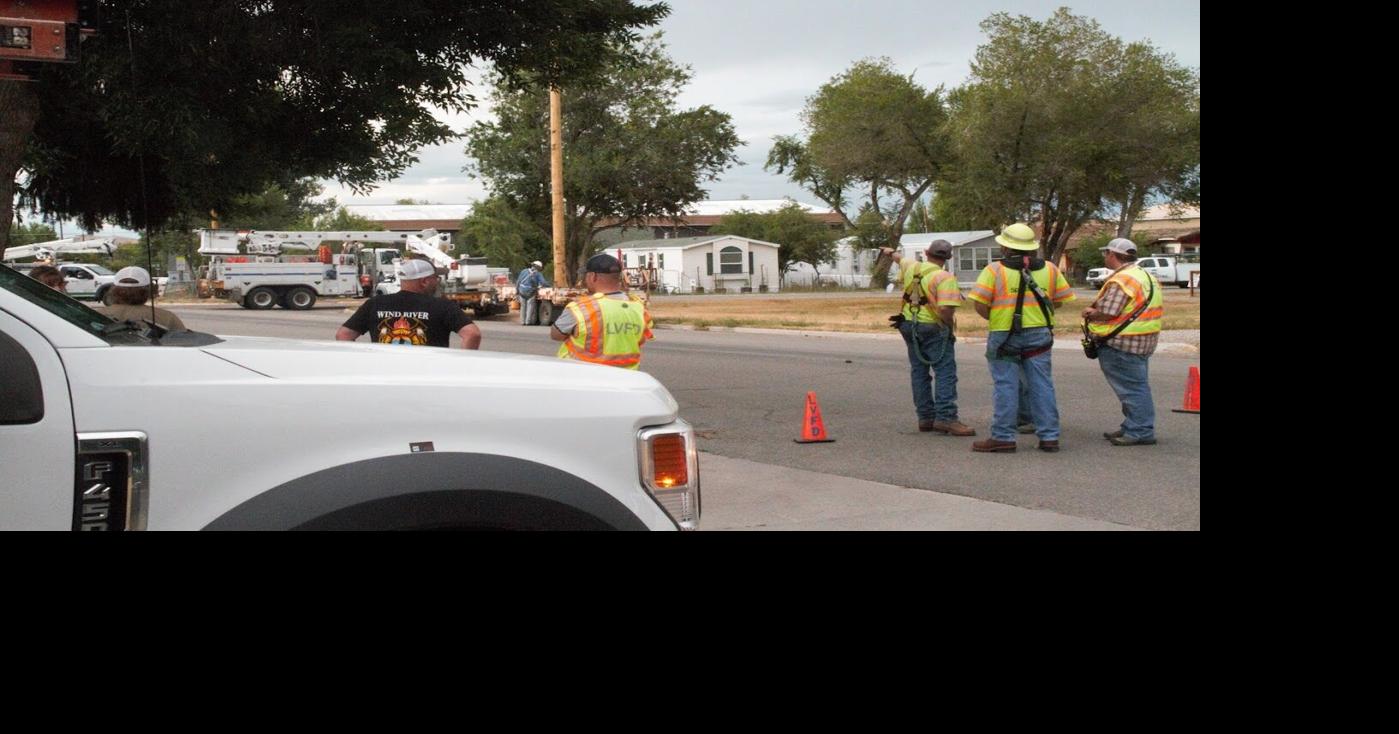 Logging truck snagged low hanging wire knocked out power in Lander ...