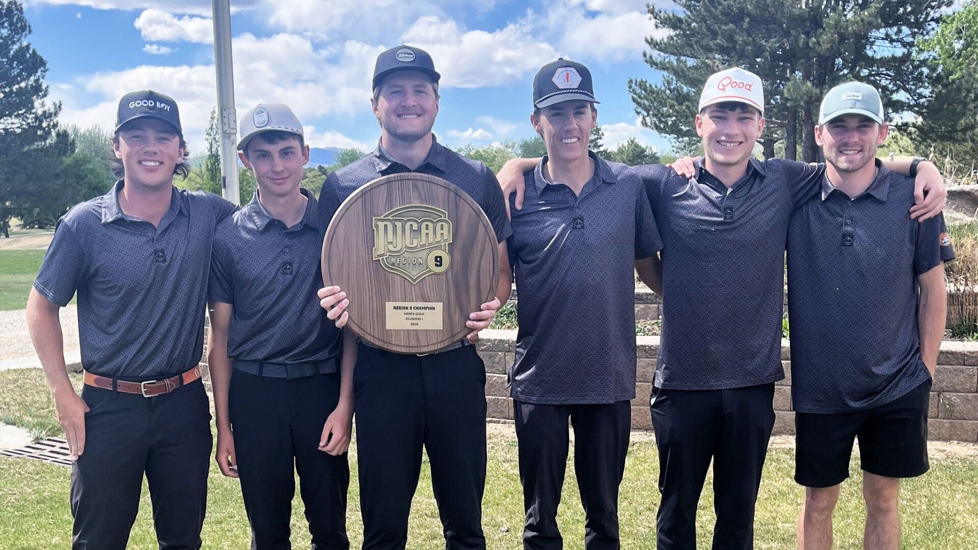 History made: CWC men’s golf wins first-ever Region 9 title | Sports ...