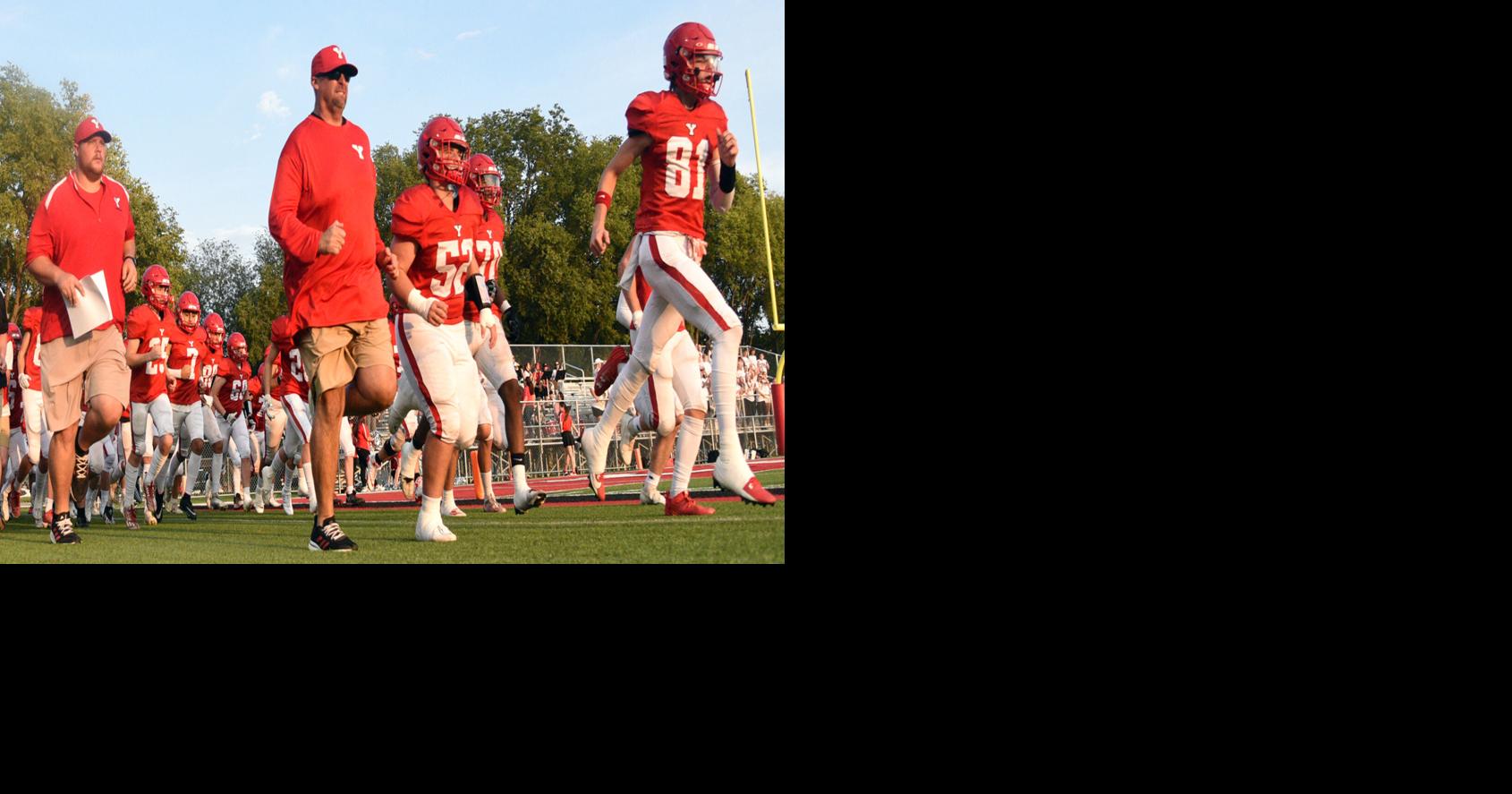 football-bucks-remain-second-third-in-polls-sports-yankton