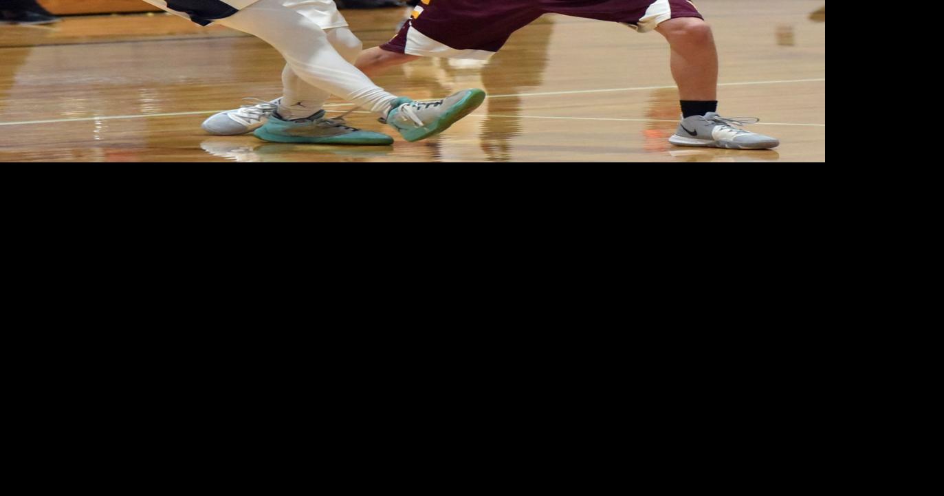Boys’ Basketball Ponca Outlasts Cedar Catholic Sports