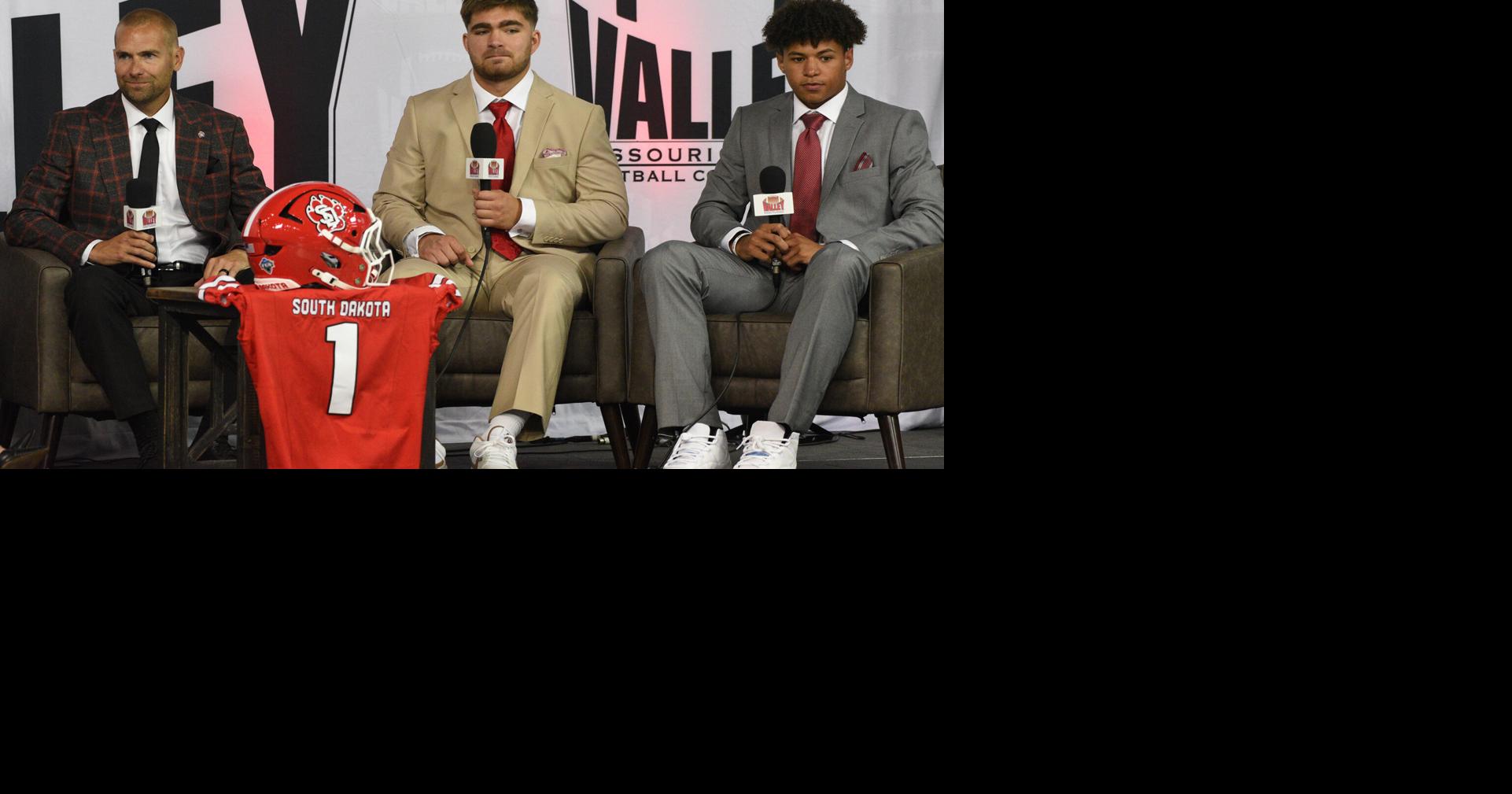 USD Expects Versatile Offense This Season