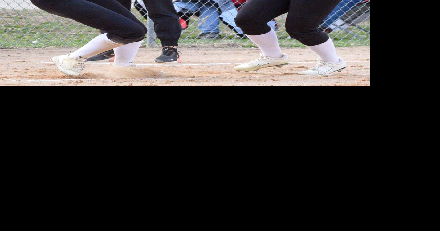 Softball: Tanagers Win Two At Home