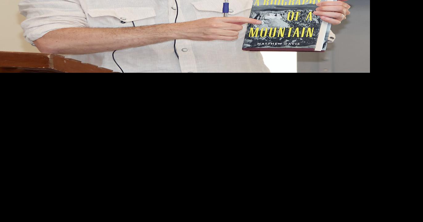 ‘One Book South Dakota’ Author Discusses Mount Rushmore During Yankton Visit